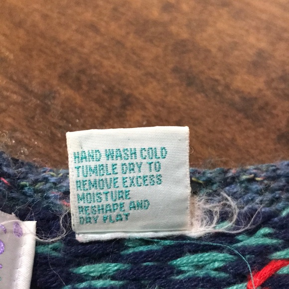 Vintage 90s Hand Knit Heavy Geometric Sweater - Picture 4 of 7